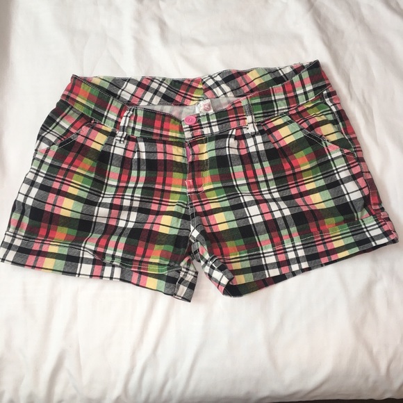 Shorty Pants - Shorty Brand Rasta Color Plaid Shorts Size 7